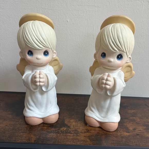 Precious Moments Other - Precious Moments garden angel set